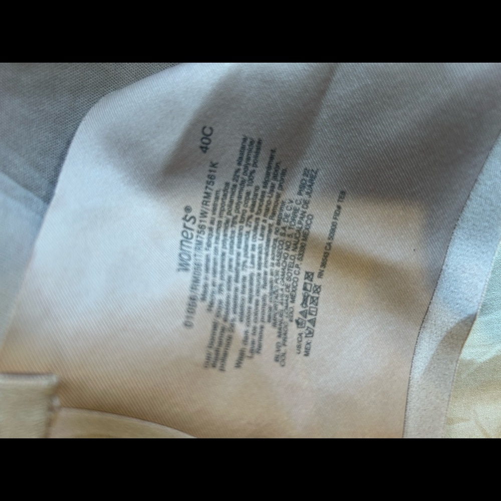 Set of 2 padded Warners bras size 40C - Picture 3 of 7